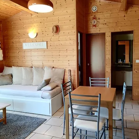 - La Petite Maison De Noemie