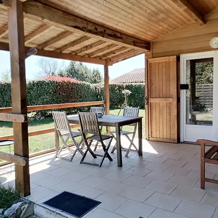 Landhaus - La Petite Maison De Noemie