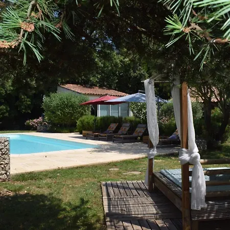 - La Petite Maison De Noémie Casa rural Gras