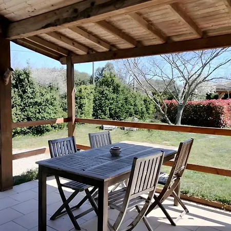Landhaus - La Petite Maison De Noemie