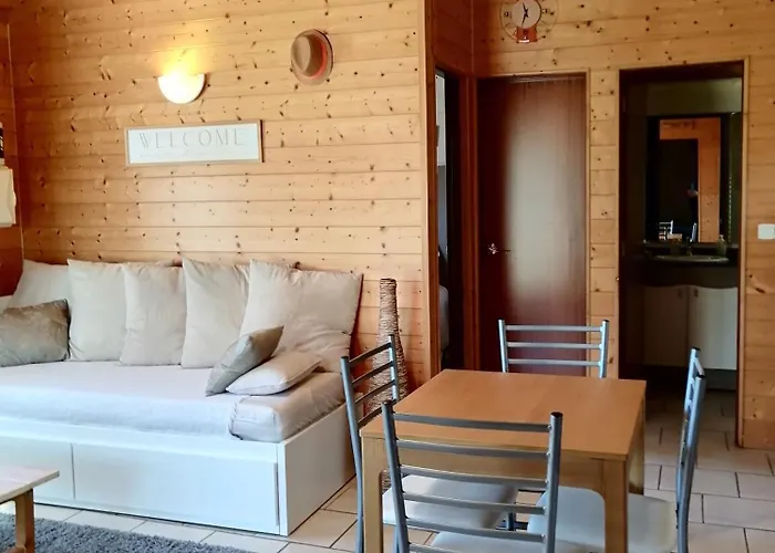 - La Petite Maison De Noemie